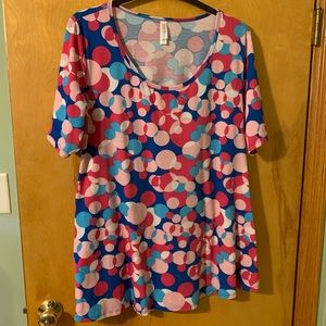 GUC LuLaRoe Perfect T